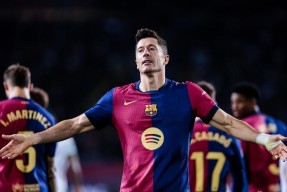 关于莱万多夫斯基连续五场比赛得分超过突破纪录，西班牙队挑战极限！的信息